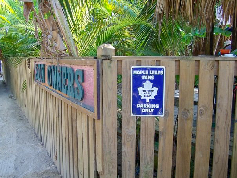 Sundowners in West End, Roatan Honduras