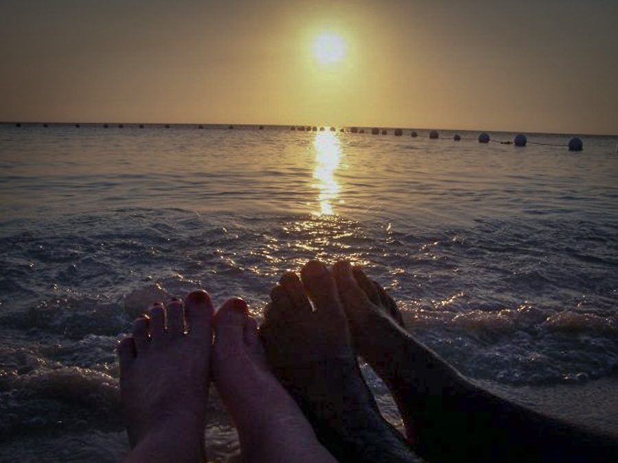 sunset on the beach at Henry Morgan Resort, Roatan, Honduras