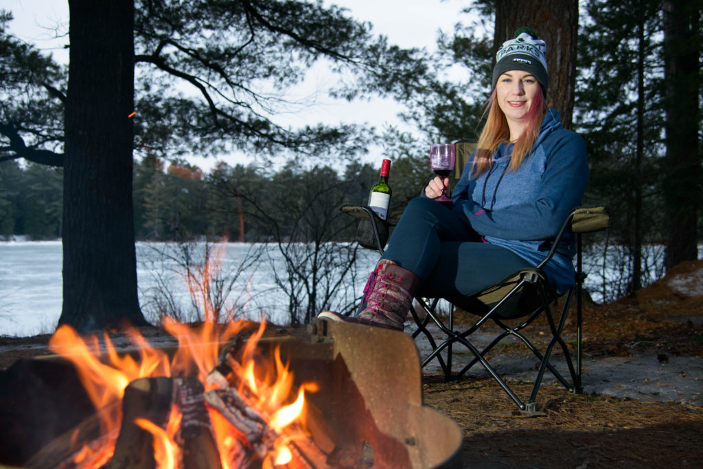Drinking wine and camping in the winter #merlot #pinot #wintercamping #yurtlife #camping #glamping #yurtcamping 