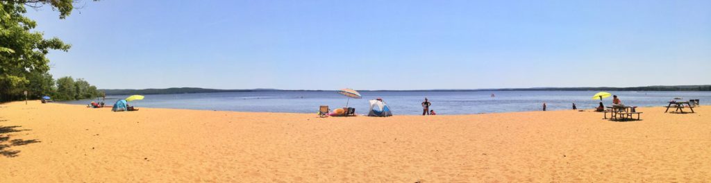bonnechere beach at round lake, photo by brian tao