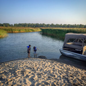 toronto kids in norfolk county at a secret beach