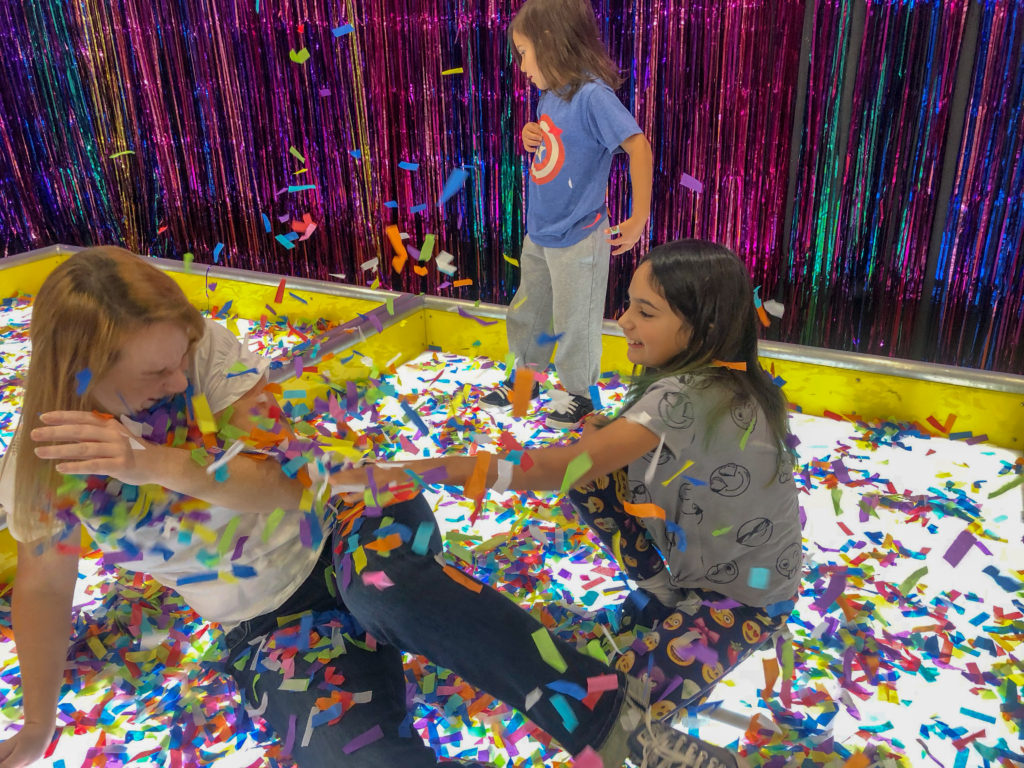 I'm never happy until there is confetti on the floor #happyplaceTORONTO #happyplace #wearehappyplace #captureyiourhappy #harbourfrontcentre #champagnepapi #confetti #confettionthefloor #thingstodointoronto