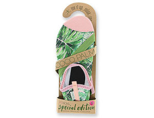 Special Edition Fitkicks for women, Coco Palm, green palm tree print with flamingo pink trim #fitkickslife #fitkicks #shoe #watershoe #comfortableshoe #beachesmoms #beachshoe #fitkickscanada #cocopalm #comfyshoe