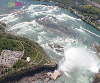 Soaring over Niagara Falls in a Helicopter with Yashy Murphy, Baby And Life