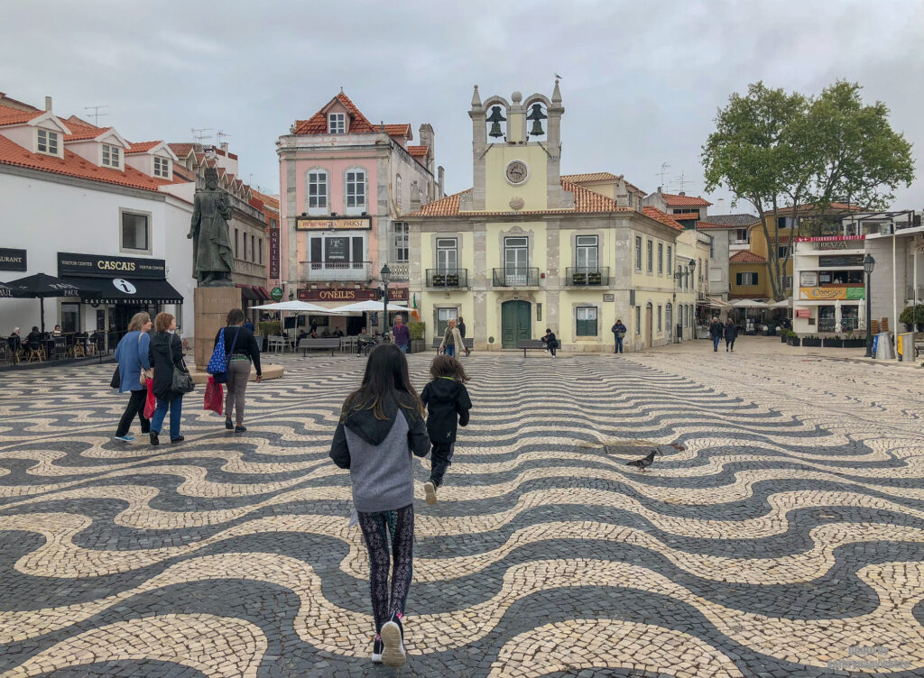Running the square of Cascais