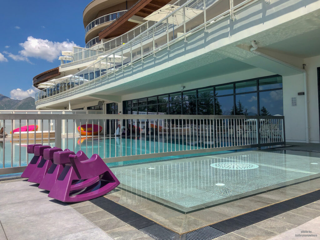 Child's wading pool and equipment 