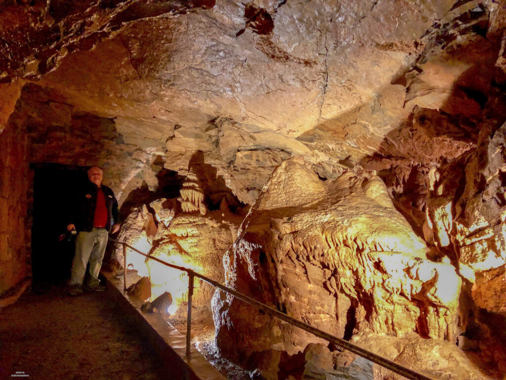 Interior of Lincoln Caverns. Tour by Mike.