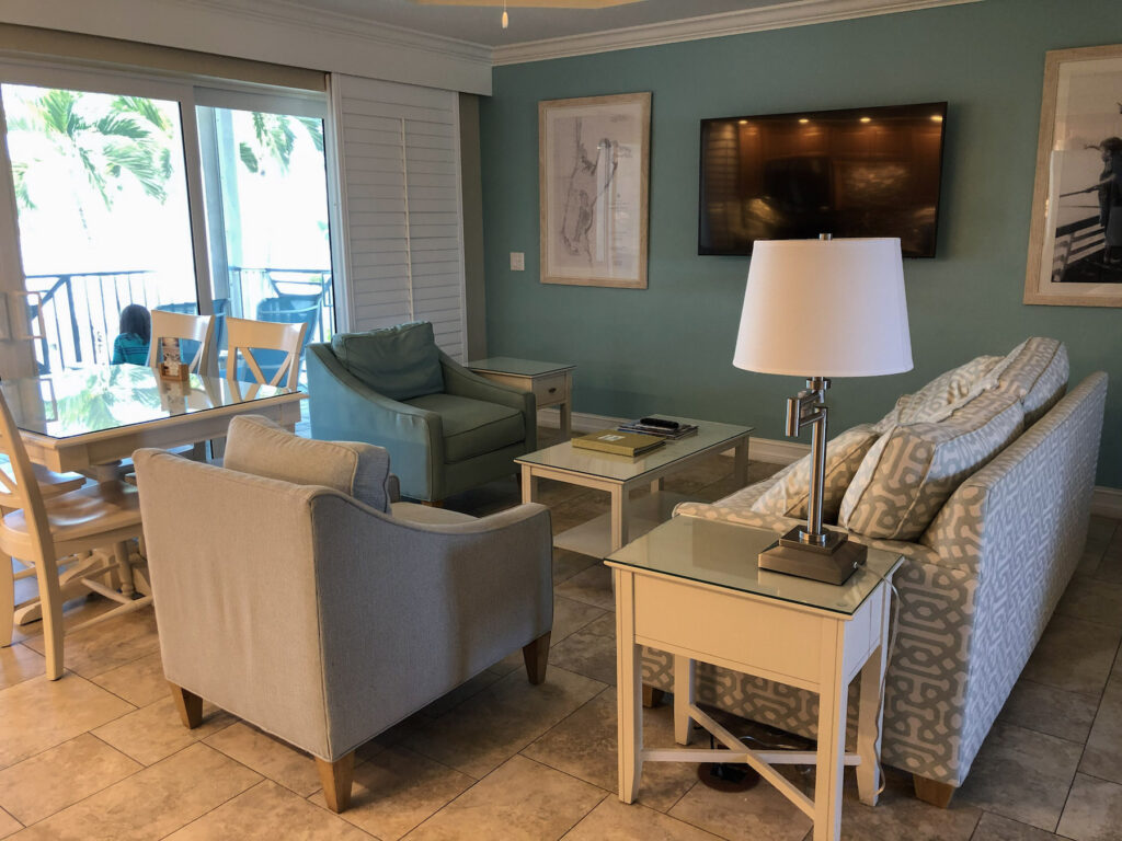 Island Inn on Sanibel Island Matthews Lodge Gulfview Luxury Suite Living/Dining Room