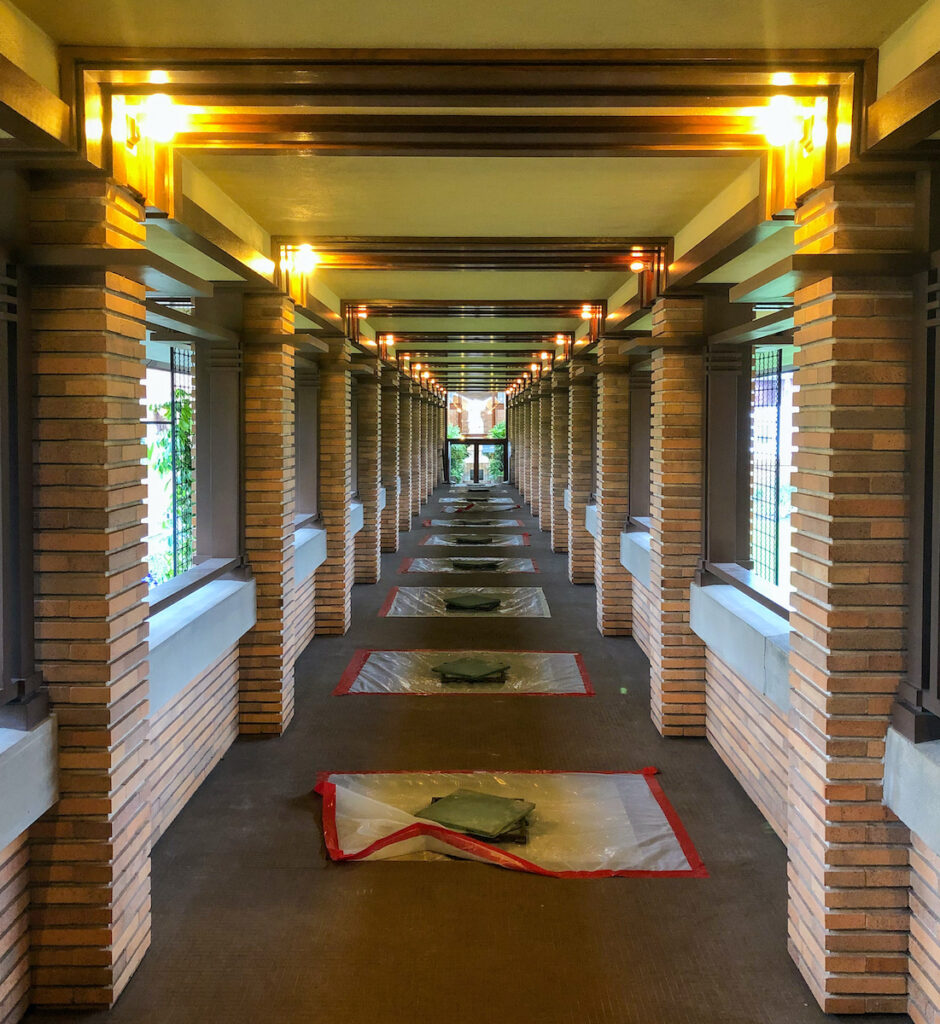 Frank Lloyd Write has 6 interconnected buildings at the Martin House.