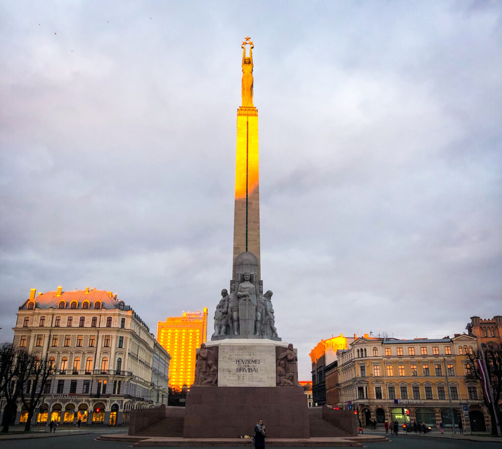 Brīvības piemineklis - the ‘Freedom Monument - is is the most important landmark, the symbol of Latvian independence and statehood. She holds aloft three stars indicative of the three historical districts of Latvia.
