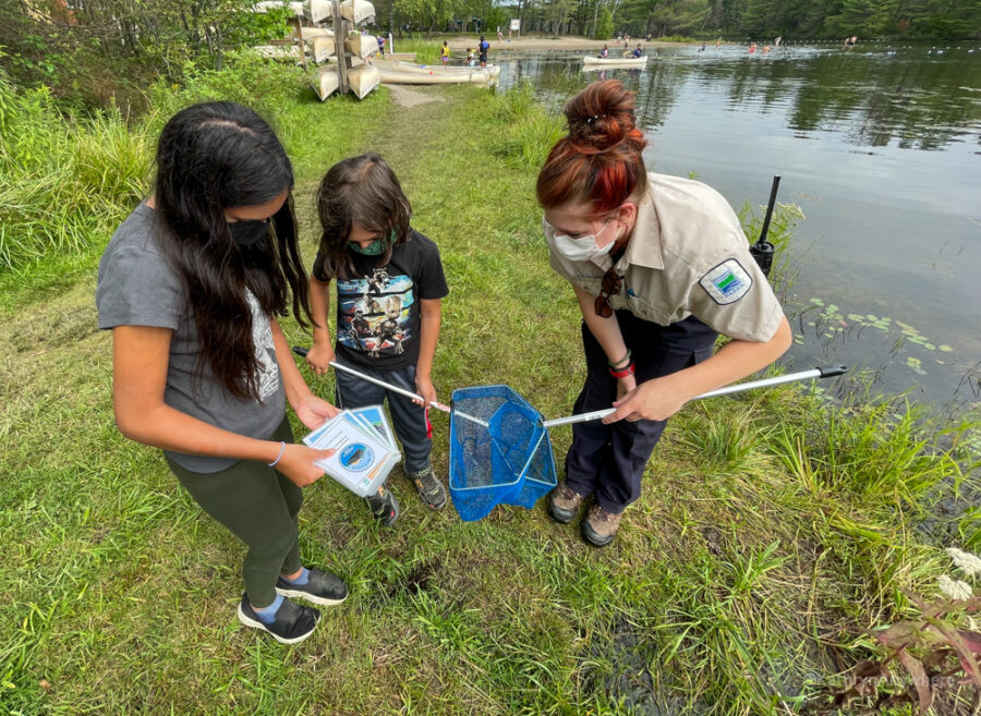 Six Mile Lake Discovery Program wildlife identification session