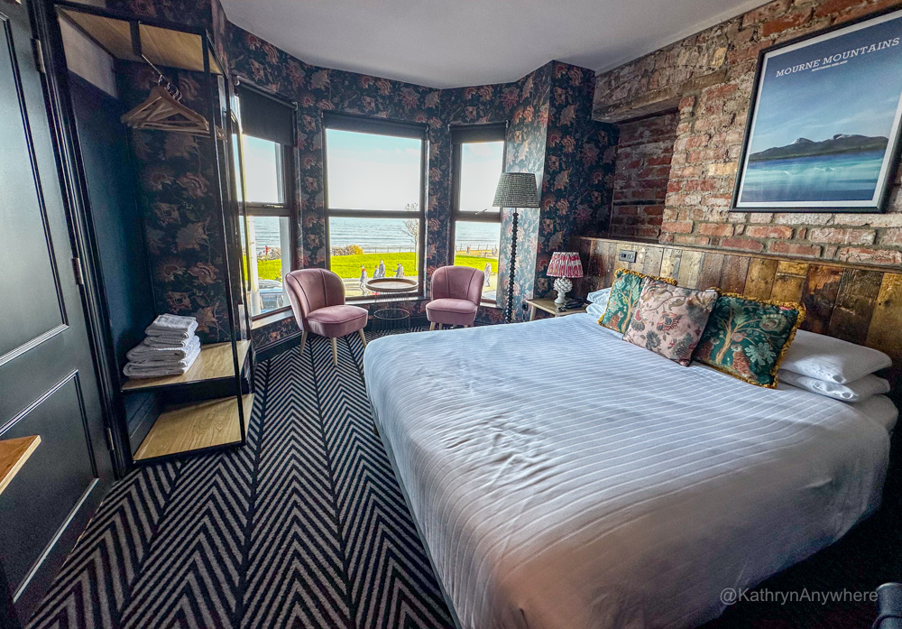 Interior Avoca Hotel King Bed Room facing water through window