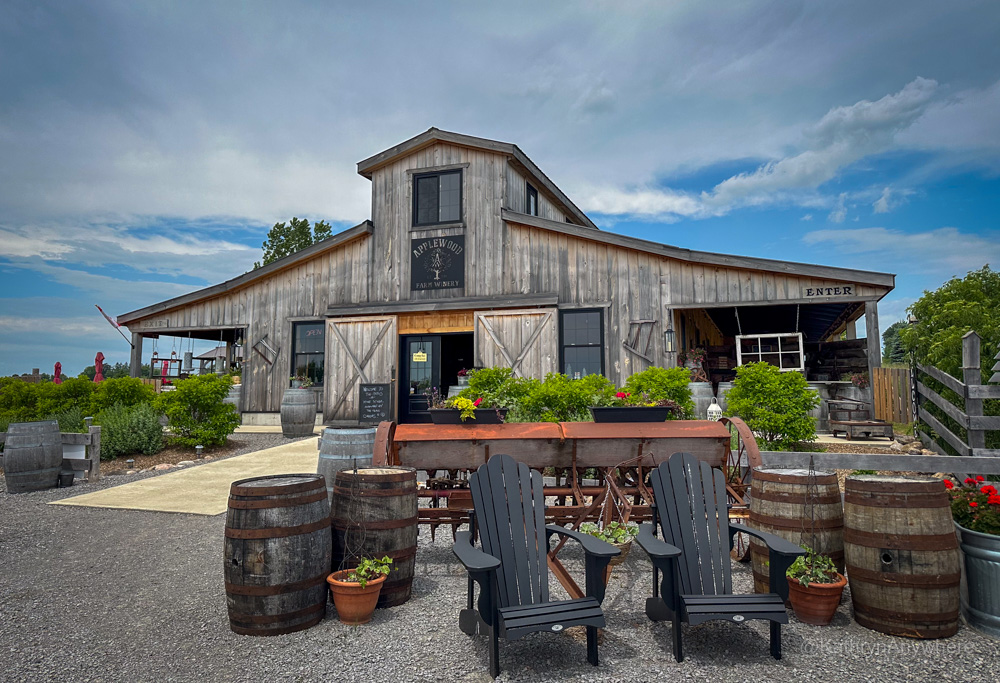 Applewood Farm Winery exterior