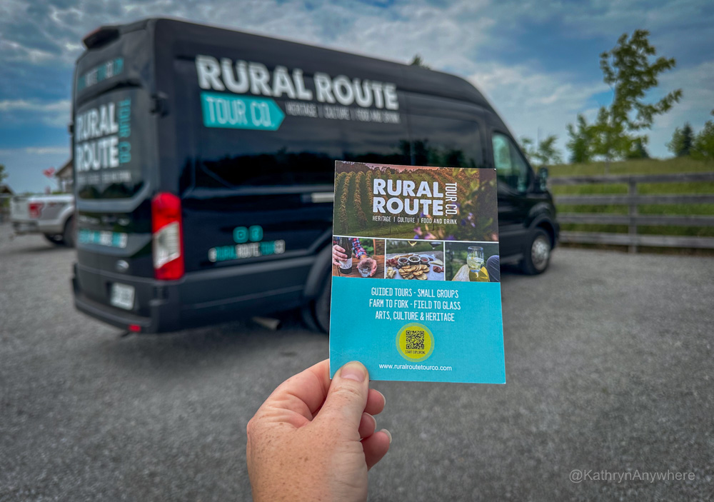 Rural Route Tour Co bus and postcard - day trip from Toronto
