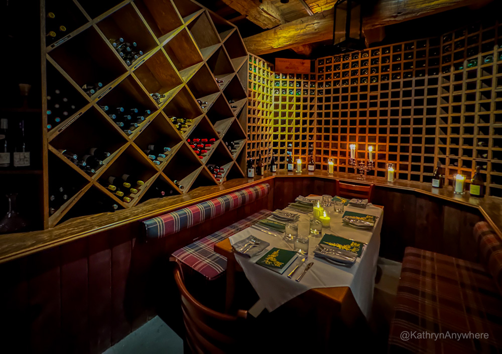 Mono Cliffs Inn Wine cellar for dining - perfect for a hot summer day