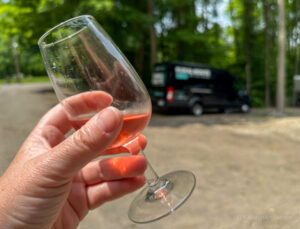 Rural Makers Tour mead glass raised - day trip from Toronto you don't have to drive yourself