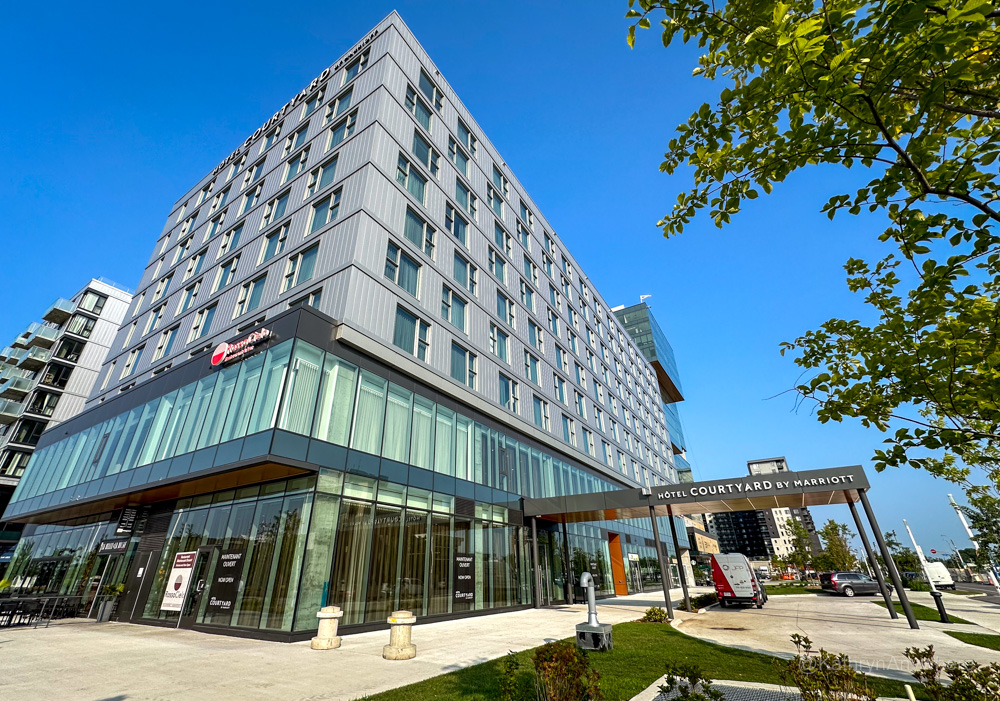 Courtyard by Marriot Laval exterior hotel