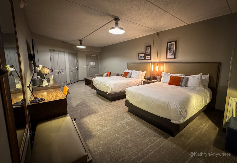 Hotel Saranac room 703 interior