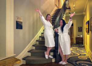 Almonte Monte Inn The Monte interior in housecoats in Almonte, Lanark County Girls Trip. Ready to trade your inbox for indulgence? This Almonte and Perth girls trip was equal parts spa days, scenic trails, small-town charm—and exactly the Ontario escape we didn’t know we needed.