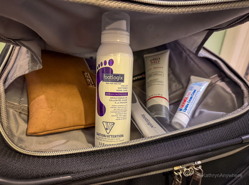 BeautySense footlogix packed in bag
