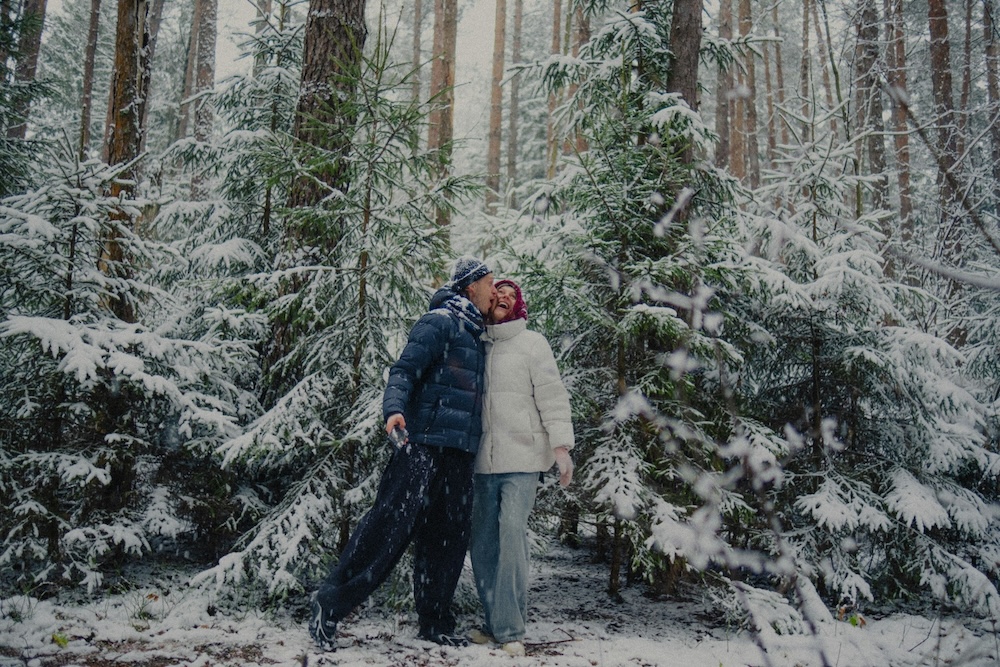 Best winter date ideas https://unsplash.com/photos/couple-embracing-in-a-snowy-forest-FurTwwlbr3o